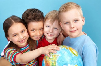 Gyermekek oktatása külföldön fizet tudni a diákok és a szülők
