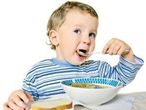 Táplálkozás ételmérgezés a gyermekek és az élelmiszer-mérgezés után