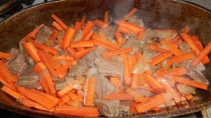 Pilaf a utyatnitsu kemencében (sütőben) Pilaf a utyatnitsu a sütőben