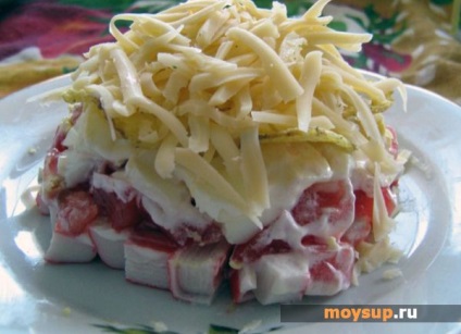 Saláta Tarisznyarák, paradicsom és sajt - a mágikus íz