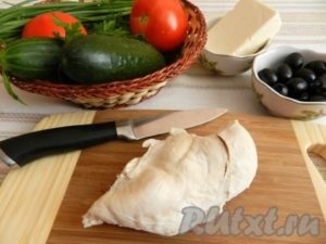 Saláta csirkével és szezám - készül lépésről lépésre fotókkal