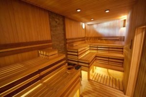 Szauna a házban jellemzői és előnyei (a ház) Szauna a házban jellemzők és előnyök