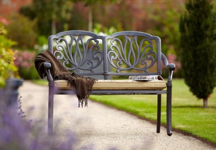 Bench, hogy - a részletes leírása példák fotó és lépésről