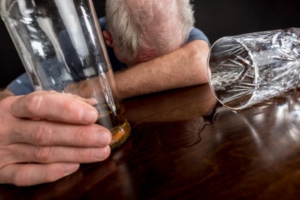 szakaszában alkoholizmus férfiaknál az első jelei, hogyan határozza meg