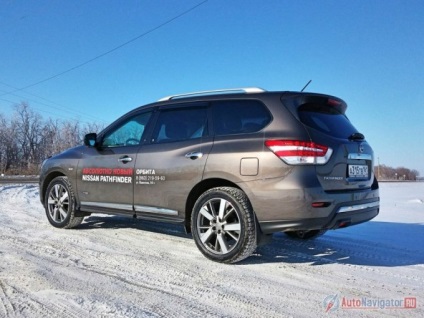 Teszt meghajtók és vélemények Nissan Pathfinder (Nissan Pathfinder)