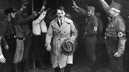 A Harmadik Birodalom teljes őrület német újságíró azt mondta, ül, amit Hitler