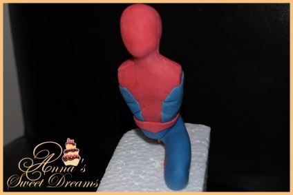 Óra 145 torta Spiderman