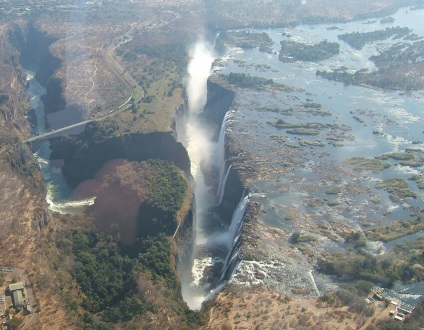 Victoria Falls (Zambezi folyó) fotó, érdekes tények, leírások
