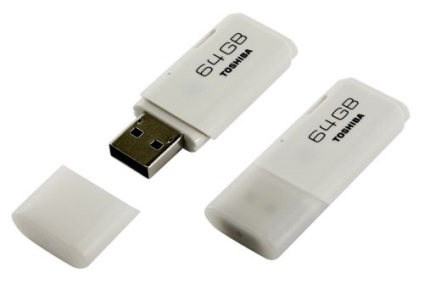 Mi a legjobb USB flash meghajtó vagy külső merevlemez, válassza ki a meghajtót