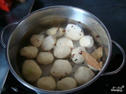 Sült krumpli hús és gomba - lépésről lépésre recept fotók