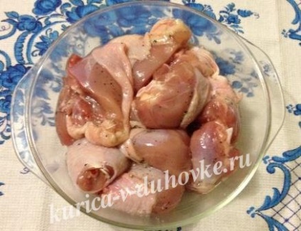 Csirke sült a kemencében fokhagymás szelet karamell recept egy fotó