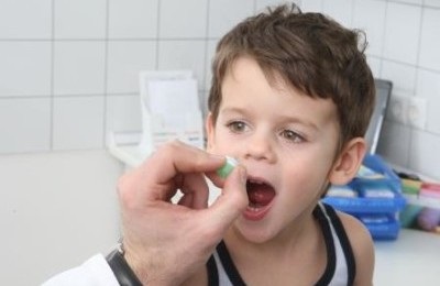 adenoiditis kezelés gyermekeknél, gyógyszerek és antibiotikumok