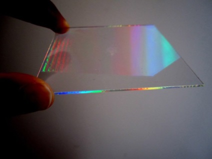 Miért van az üveg átlátszó, mint tudjuk megtalálni a fotonok különböző energiákkal