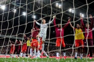Spartak nyerte az első hazai pályán, miután megnyerte a bajnokságot - magyar újság (az első) Spartak nyerte az első hazai pályán, miután megnyerte a bajnokságot - magyar újság