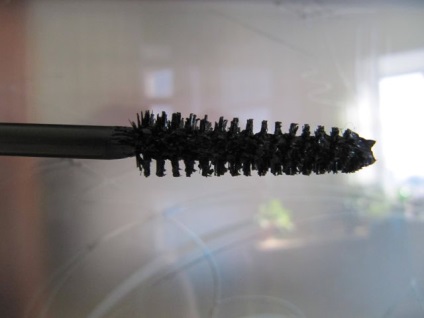 Mascara - pazar szélsőséges - az Estee Lauder - vélemények, fényképek és ár (suite) Mascara - pazar szélsőséges - az Estee Lauder - vélemények, fényképek és ár