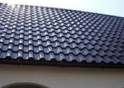 A dőlésszög a felgyülemlett tető minimális és optimális tetőhajlásszög - hogyan kell kiszámítani