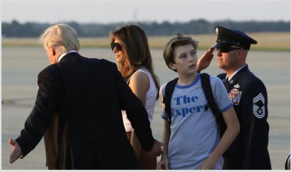 Minden anyám 11 éves fia, Melania Trump tette a jelen furore divat csak azért, mert egy dolog