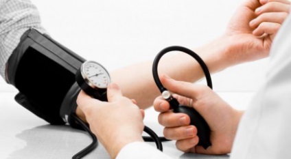 Magas vérnyomás tünetei és kezelése otthon