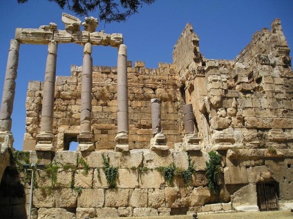 Baalbek - a rejtélyt egy elveszett civilizáció - vadon világ (Baalbek romok) Baalbek - a rejtélyt egy elveszett civilizáció - vadon világ