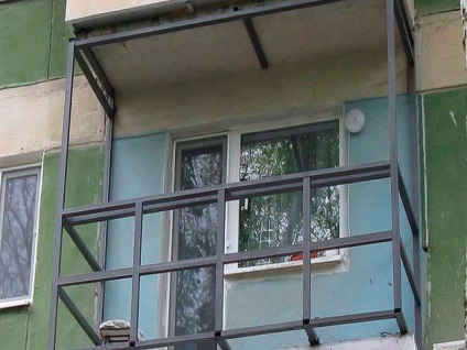 Erkélykorlát - Beszámoló az anyagok és szerkezetek (kerítés) Erkélykorlát - Beszámoló az anyagok és szerkezetek
