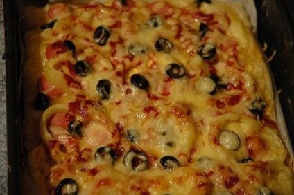 Kovásztalan tésztát pizza - receptek képekkel