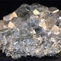 Fekete turmalin (schorl) mágikus tulajdonságait a kő, vagyis érdekelt (schorl) Fekete turmalin (schorl) mágikus tulajdonságait a kő, vagyis érdekelt