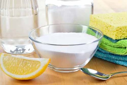 Hogyan lehet gyorsan tisztítható a mikrohullámú zsírból belül otthon főzni
