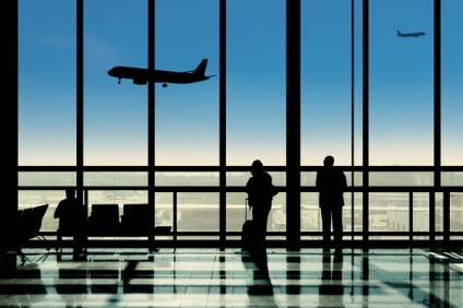 Hogyan lehet eljutni a repülőtérre Szaloniki Chalkidikiben