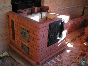 Hogyan kell telepíteni a kályha egy fából készült ház