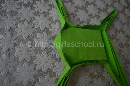 Hogyan készítsünk egy béka kifogyott a papír meg a kezét, origami, papír, béka, lányok iskolába