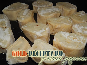 Lazy burgonya pogácsákat, rösztivel recept (burgonya pogácsákat) Lazy burgonya sütemény recept sütemény burgonyával