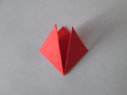Mester osztályban origami „virág anyának”