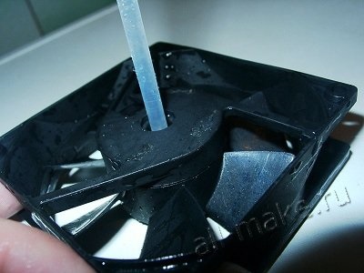 Mini - Turbine (generátor) saját kezűleg - házi kezek - DIY improvizált