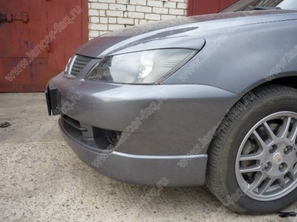 Mitsubishi Lancer ix stillizatsiya elülső optika alatt Mitsubishi Lancer ix 2