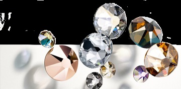 Ellentétben Swarovski kristályok, preciosa és Asfour vásárolni strasszokkal és Swarovski kristályok (Swarovski)