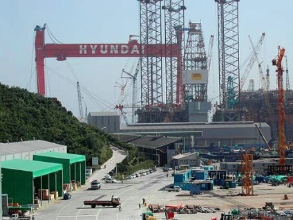 Szállítása a legnagyobb port daru (34 fotó) - triniksi (fotó) Szállítása a legnagyobb port daru (34 fotó) - triniksi