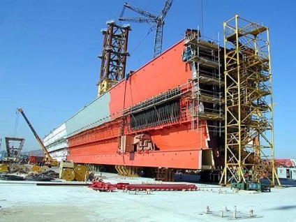Szállítása a legnagyobb port daru (34 fotó) - triniksi (Fotók) Szállítása a legnagyobb port daru (34 fotó) - triniksi