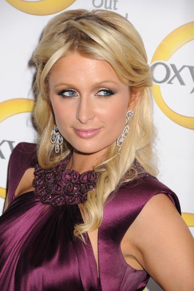 Paris Hilton frizura, haj friss (friss) Paris Hilton frizura, haj, friss