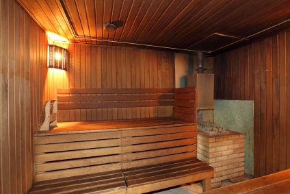 A projekt fürdők garázzsal célszerűség és a kényelem, sdelai Garazh