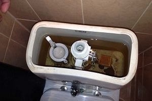 Beállítás szerelvények WC-tartály - alapvető szabályok