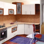 Javításokat a konyhában, a 6 méter befejező konyha homlokzati műanyag panelek