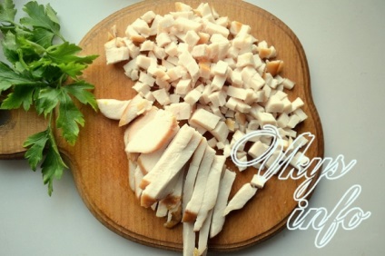 Saláta „Raffaello” csirkével és gombával - recept fotókkal