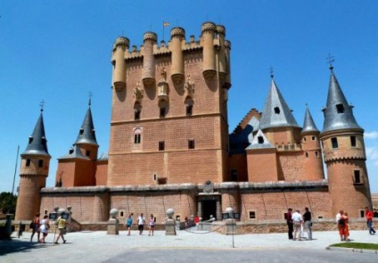 A legszebb kastélyok Európában és a világban, mely országokban vannak található