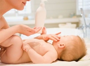 peeling a bőr csecsemők a fej és a test - hogy szükséges-e aggódni