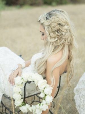 Esküvői frizurák természeti kép a menyasszony