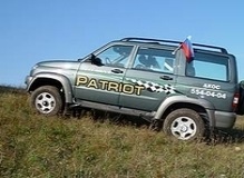 Test Drive UAZ 3163, tesztvezetés autók UAZ Patriot, összehasonlító vizsgálatával