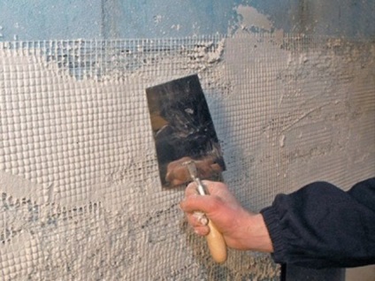 Fali szigetelő hab blokkok külső alatt mellékvágány (hab beton szigetelés fal kívül) Fal szigetelés hab blokkok kívül az iparvágány