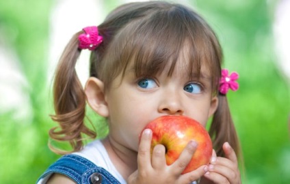 Vitaminok az alma vannak, használat, gyógyszer tulajdonságait, a lehetséges