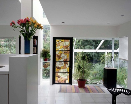 Ólomüveg ablakok egy klasszikus vagy modern belső, a ház vagy lakás, szép design, és (belső) Ólomüveg ablakok egy klasszikus vagy modern belső, a ház vagy lakás, szép design és