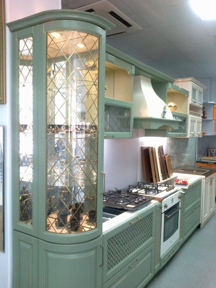 Ólomüveg ablakok egy klasszikus vagy modern belső, a ház vagy lakás, szép design, és (ólomüveg) Ólomüveg ablakok egy klasszikus vagy modern belső, a ház vagy lakás, szép design és